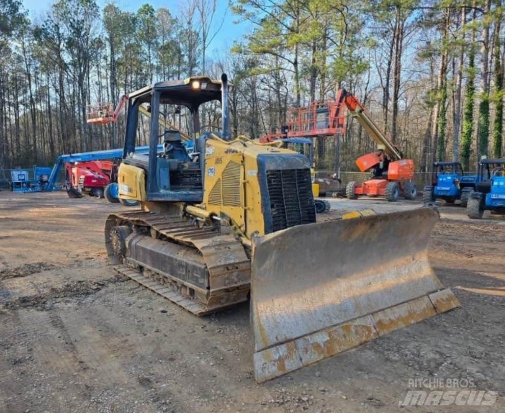 CAT D5K XL بلدوزرات مجنزرة