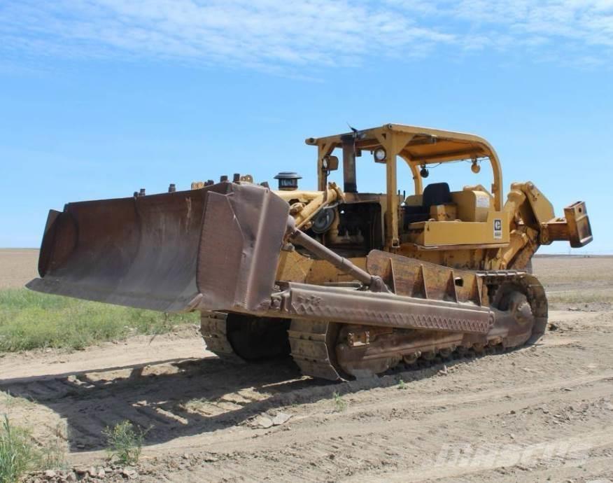 CAT D8H بلدوزرات مجنزرة