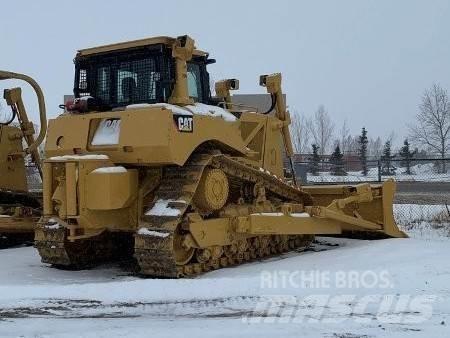 CAT D8T بلدوزرات مجنزرة