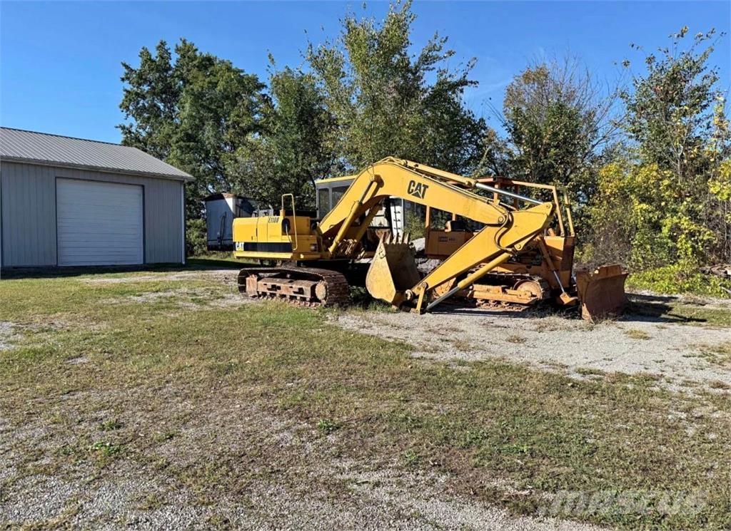 CAT E110B حفارات زحافة