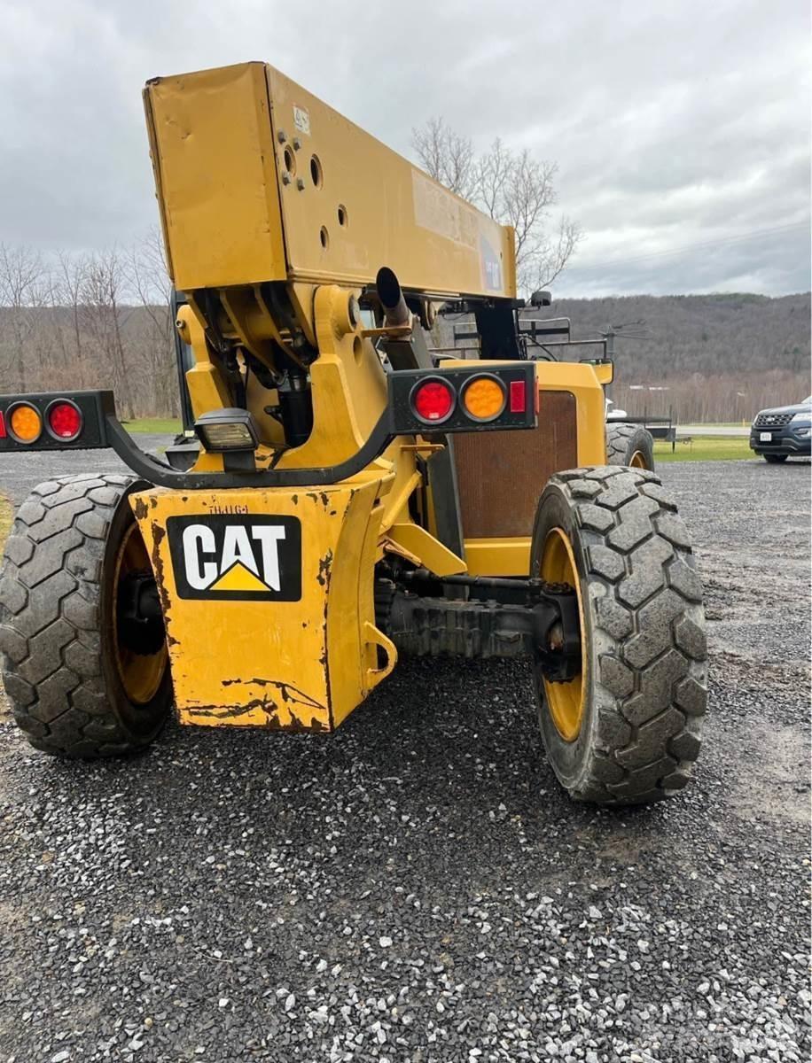 CAT TL943C مناولات متداخلة