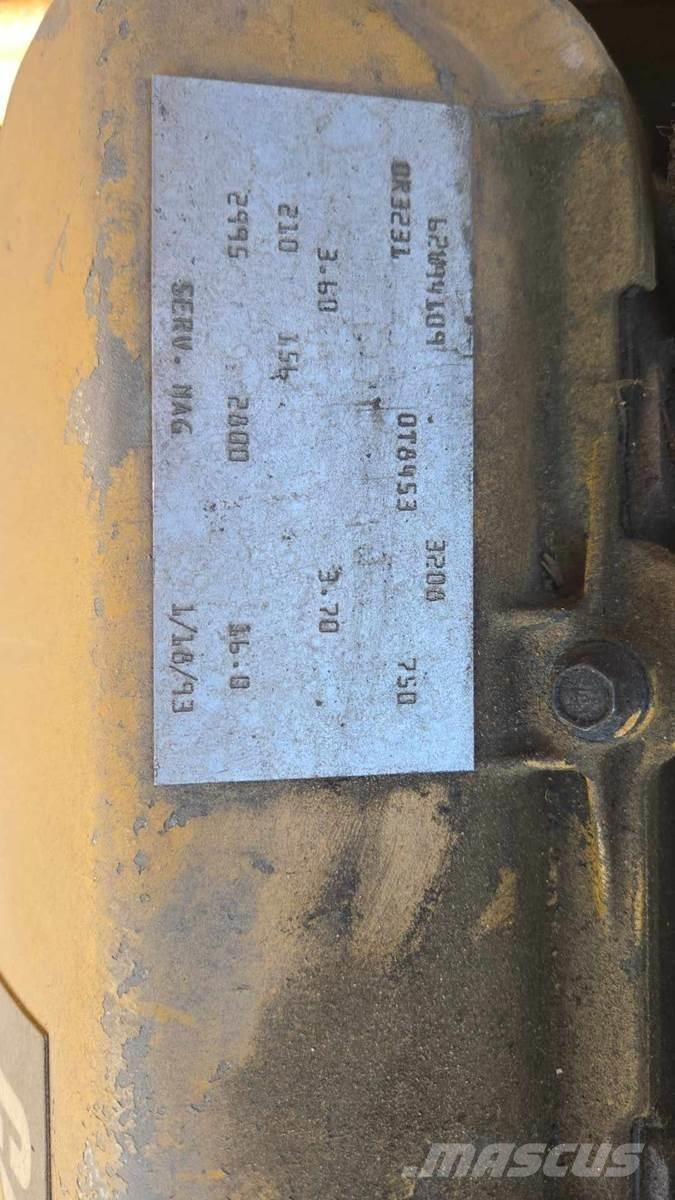CAT V225B شاحنات ذات رافعات شوكية - أخرى