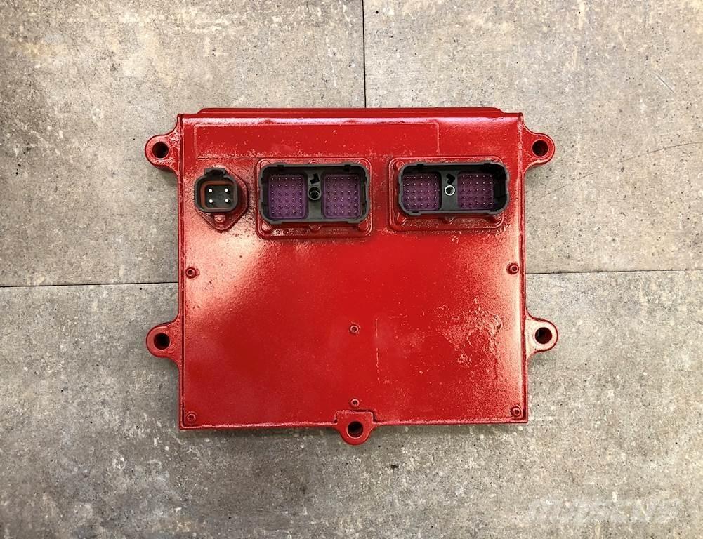 Cummins X15 إلكترونيات