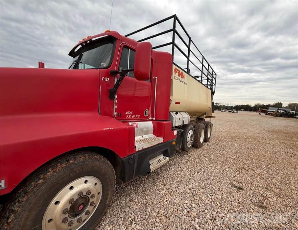 Finn T330 قواديس ومنافيخ ومصاعد