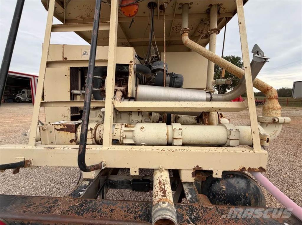 Finn T330 قواديس ومنافيخ ومصاعد