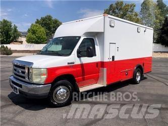 Ford E-450 سيارات إسعاف
