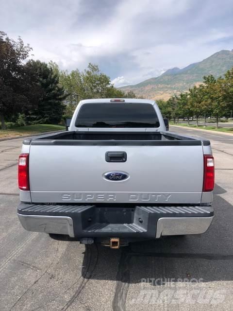 Ford F-250 شاحنات خفيفة/مفصلية الجوانب