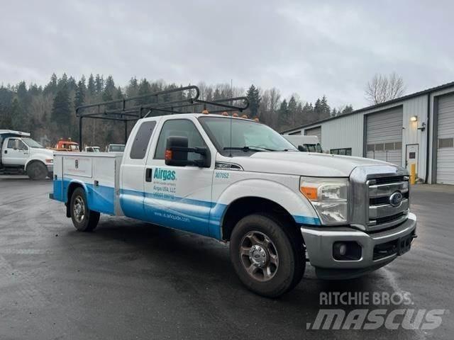 Ford F-350 مركبات الأغراض العامة