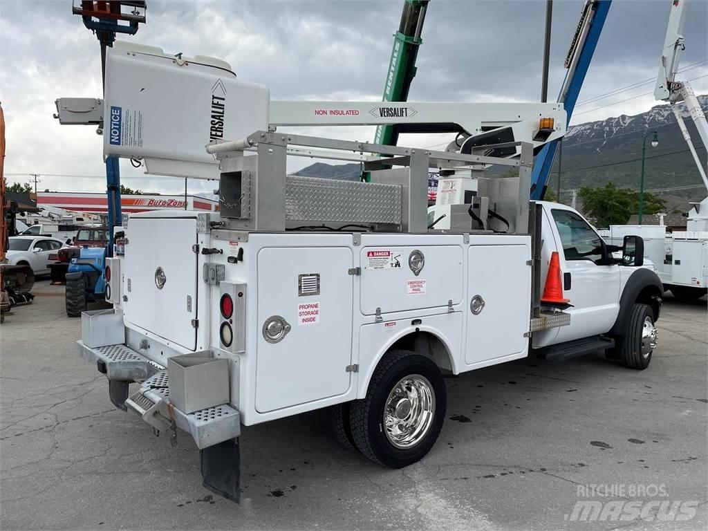 Ford F-450 المنصات الهوائية المثبتة على شاحنة