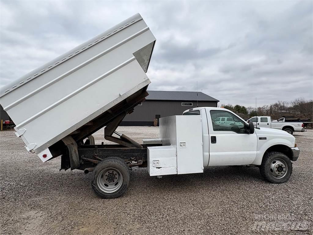 Ford F-550 مركبات الأغراض العامة