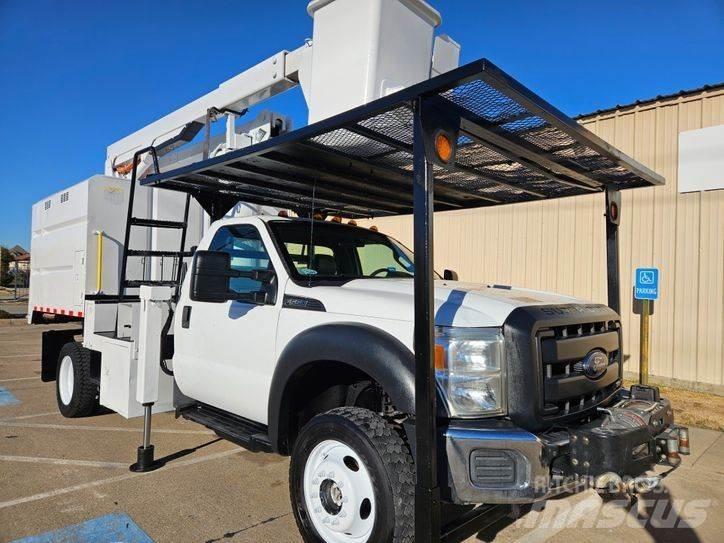 Ford F-550 المنصات الهوائية المثبتة على شاحنة