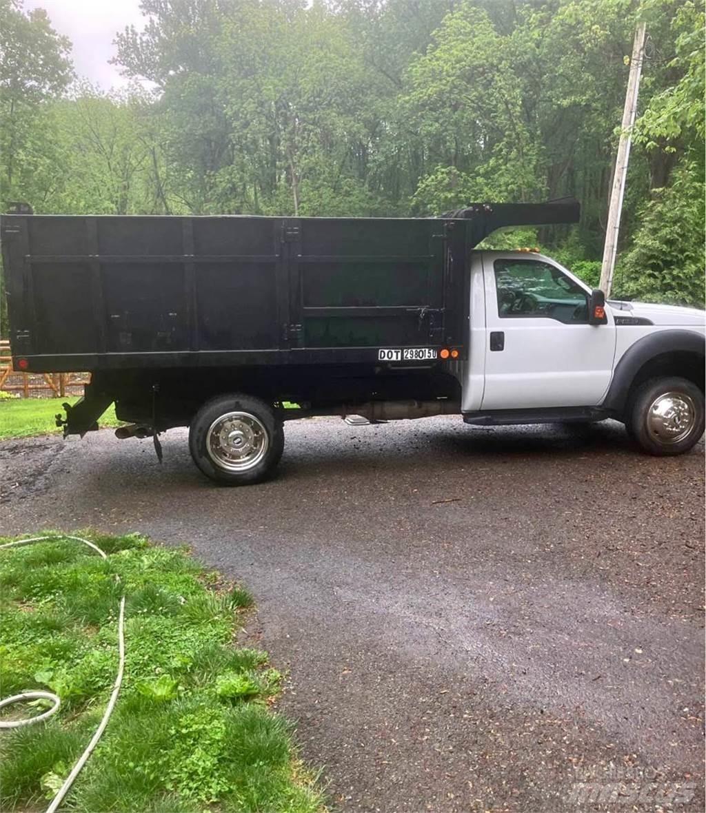 Ford F-550 شاحنات قلابة