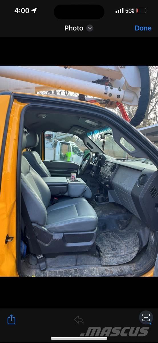 Ford F-550 المنصات الهوائية المثبتة على شاحنة