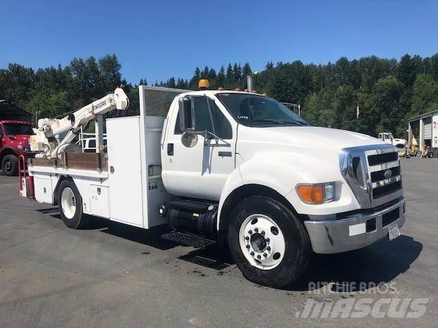 Ford F-650 شاحنات الرافعات