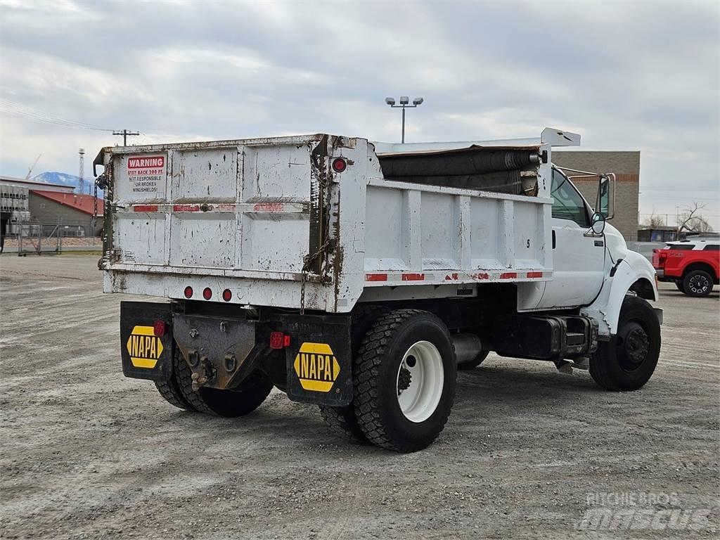 Ford F-650 شاحنات قلابة