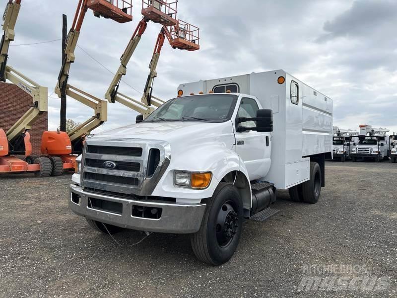 Ford F-750 شاحنات نقل ألواح الخشب