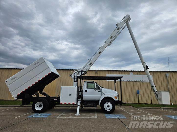 Ford F-750 المنصات الهوائية المثبتة على شاحنة