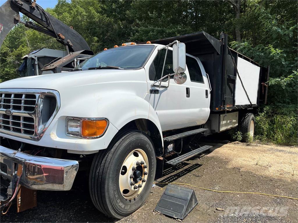 Ford F-750 شاحنات قلابة