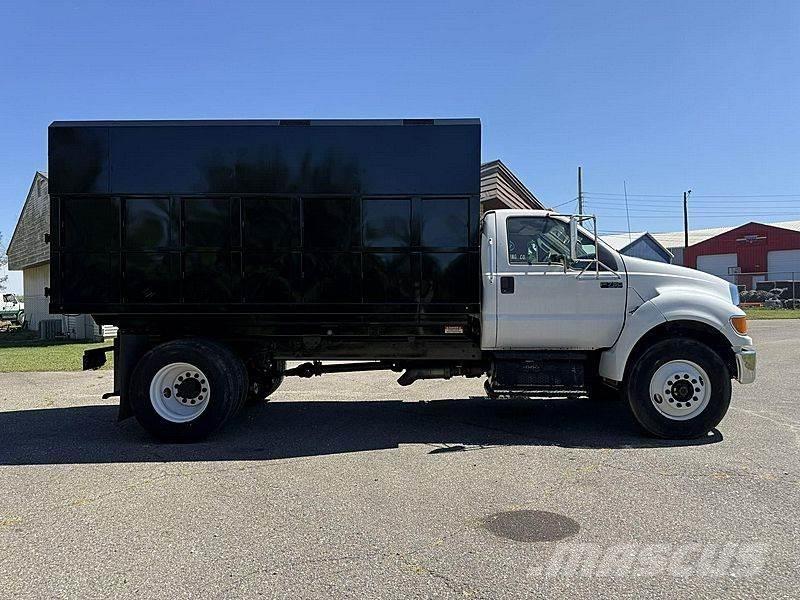 Ford F-750 شاحنات نقل ألواح الخشب