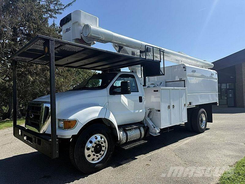 Ford F-750 المنصات الهوائية المثبتة على شاحنة