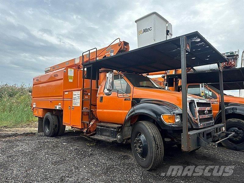 Ford F-750 المنصات الهوائية المثبتة على شاحنة