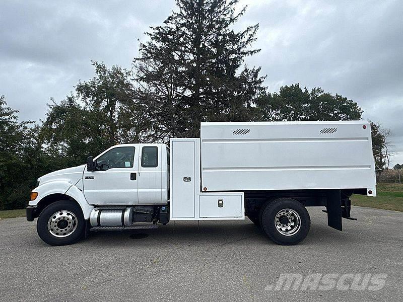 Ford F-750 شاحنات نقل ألواح الخشب