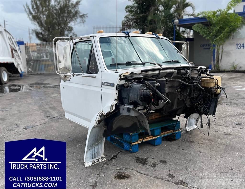 Ford F-800 مكونات أخرى