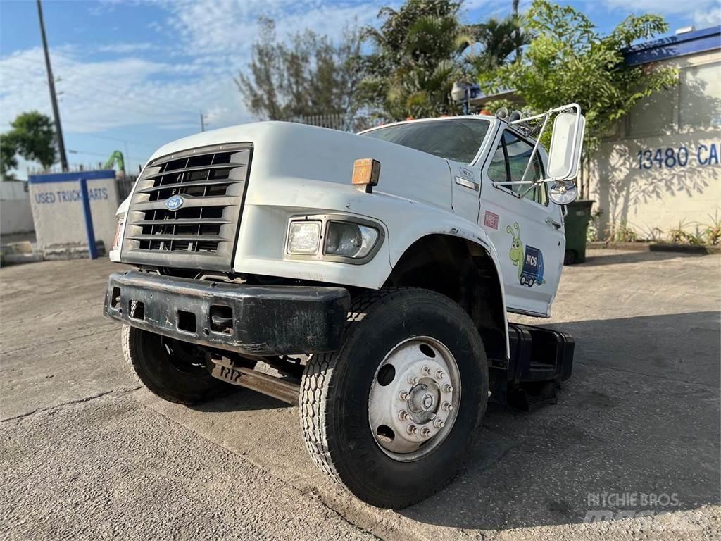 Ford F-800 مكونات أخرى