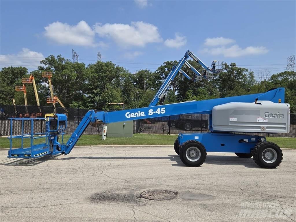Genie S-45 رافعات سلة تلسكوبية