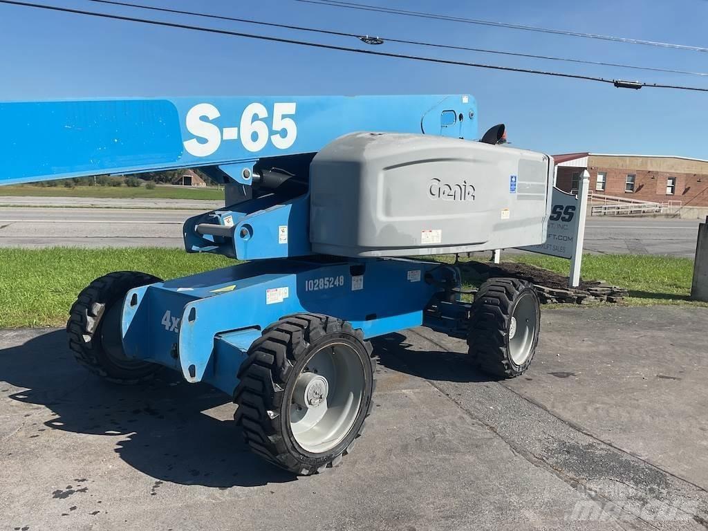 Genie S-65 رافعات سلة تلسكوبية