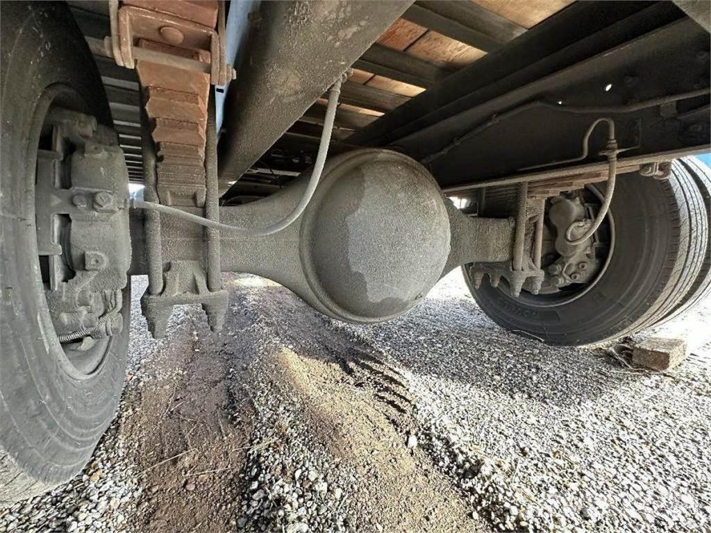 Hino 238 مكونات أخرى