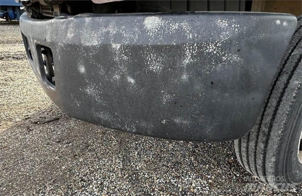 Hino 238 مكونات أخرى