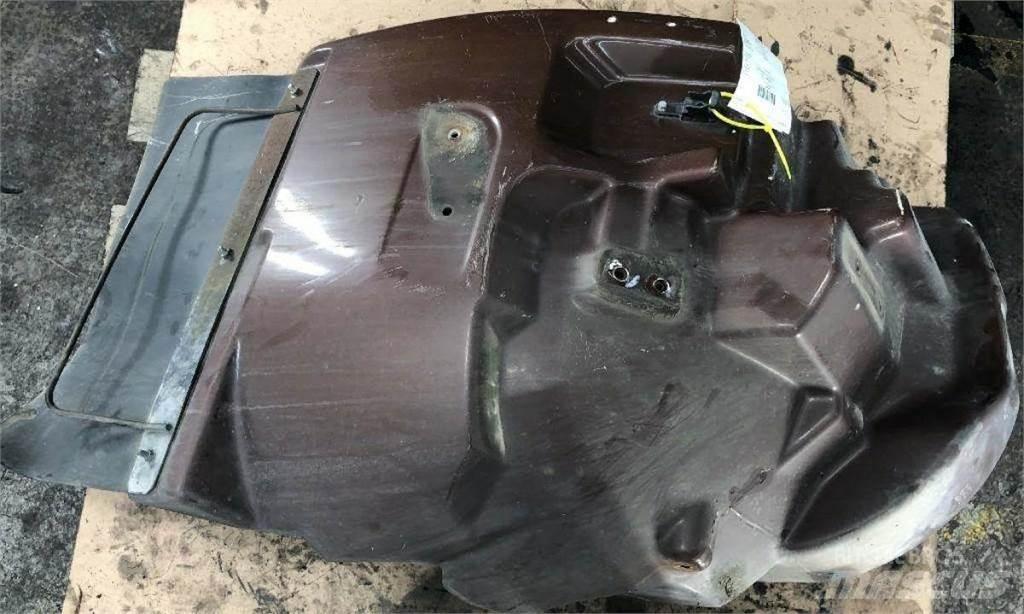 Hino 238 مكونات أخرى