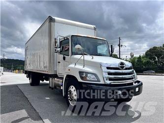 Hino 268A شاحنات ذات هيكل صندوقي