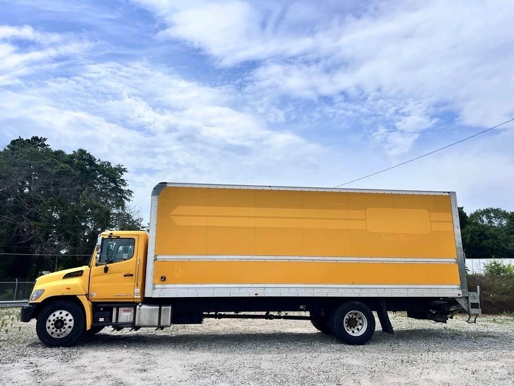 Hino 268A شاحنات ذات هيكل صندوقي
