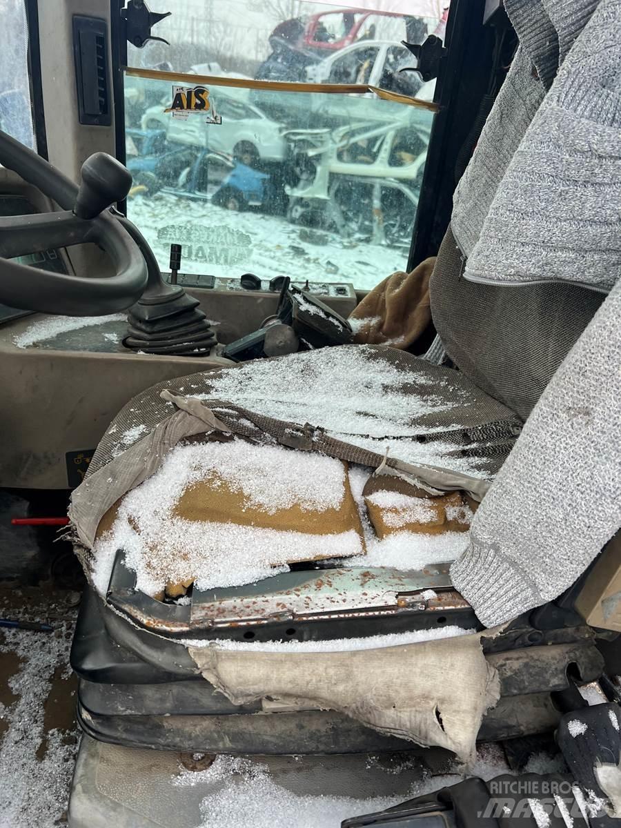 JCB 411 HT لوادر بعجل
