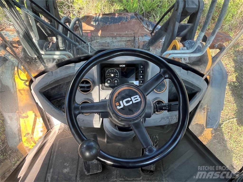 JCB 427HT لوادر بعجل