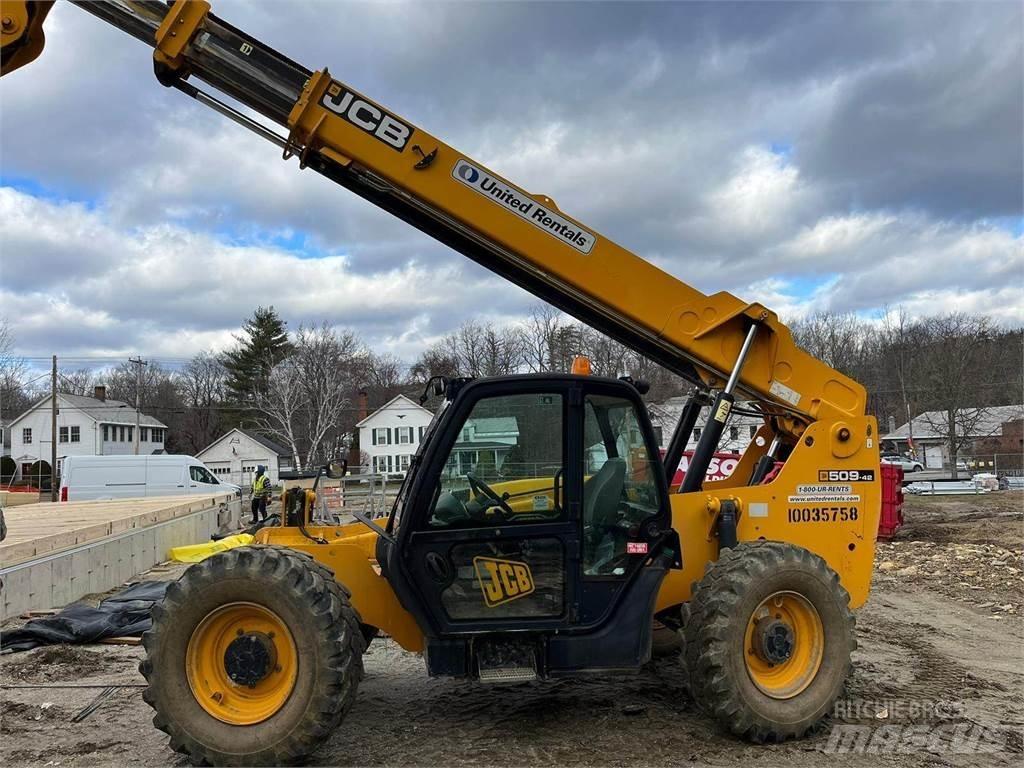 JCB 509-42 مناولات متداخلة