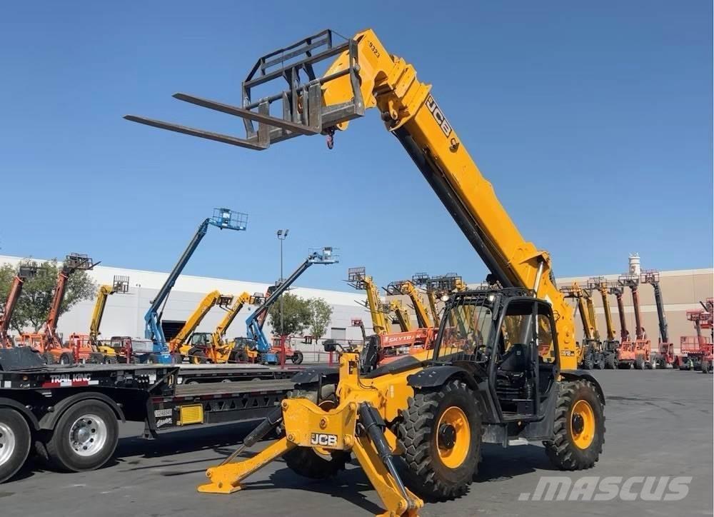 JCB 512-56 مناولات متداخلة