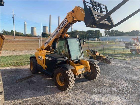 JCB 525-60 مناولات متداخلة