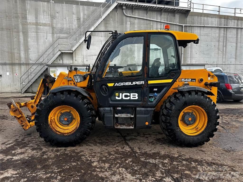 JCB 542-70 مناولات متداخلة