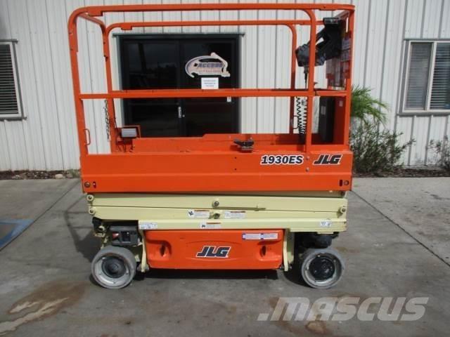 JLG 1930ES رافعات مقصية الشكل