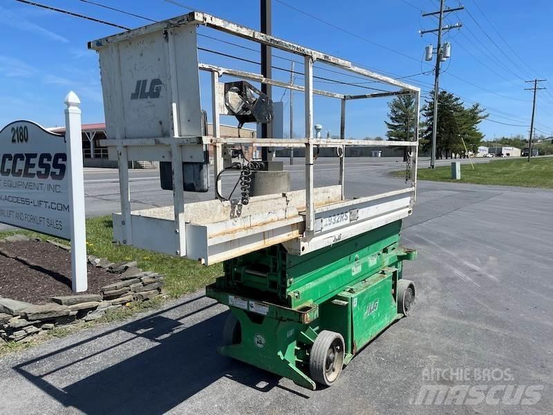 JLG 1932RS رافعات مقصية الشكل
