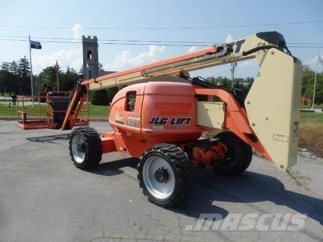 JLG 600AJ رافعات ومنصات أخرى