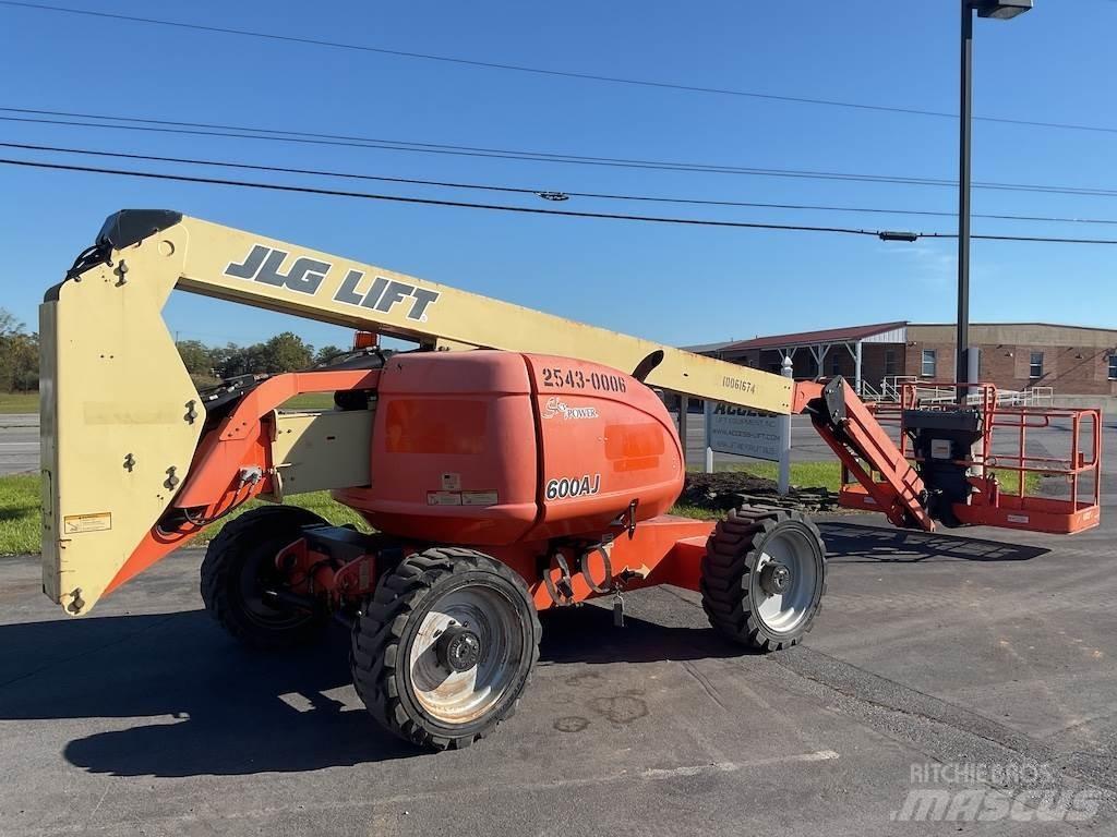 JLG 600AJ رافعات ومنصات أخرى