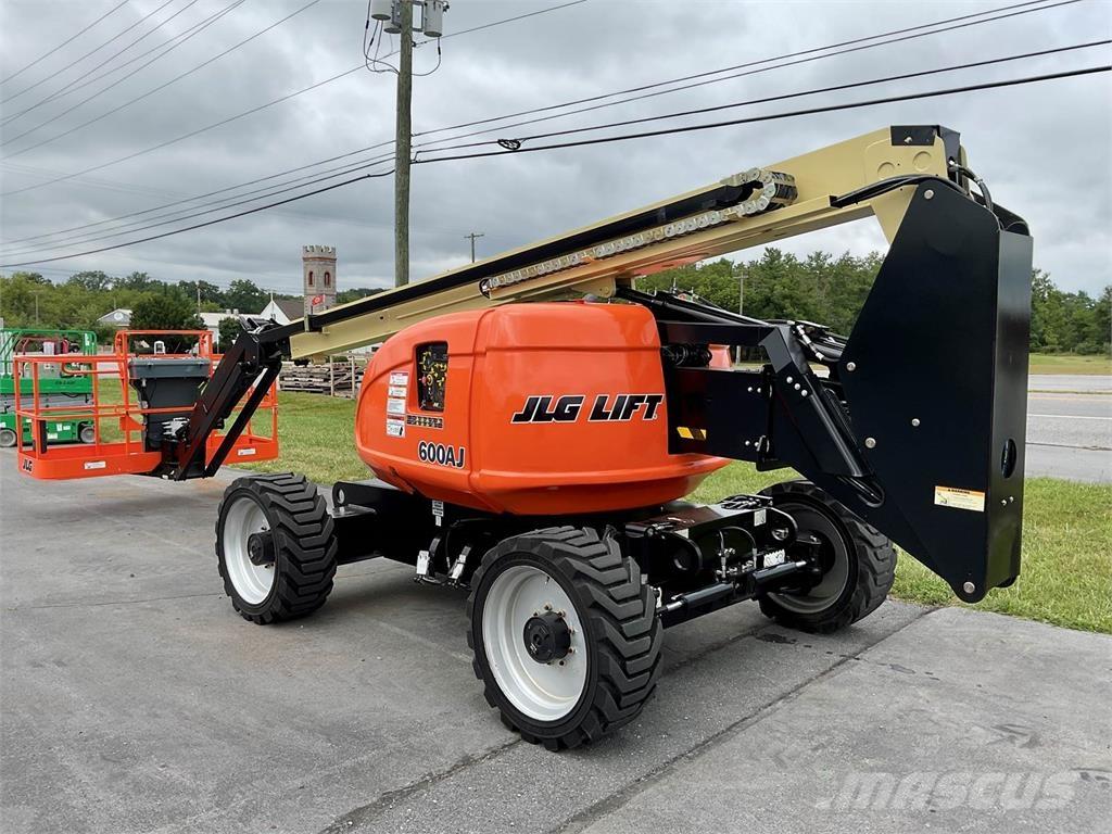 JLG 600AJ رافعات ومنصات أخرى
