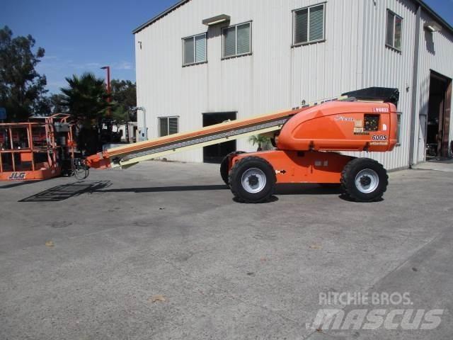 JLG 600S رافعات ومنصات أخرى