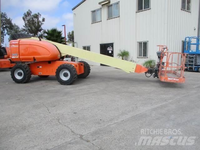 JLG 600S رافعات ومنصات أخرى