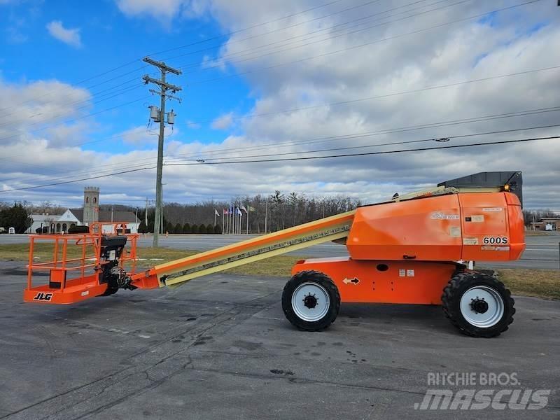 JLG 600S رافعات سلة تلسكوبية