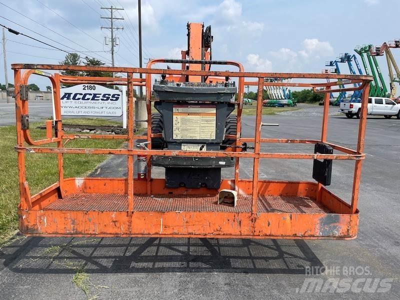 JLG 800AJ رافعات ومنصات أخرى